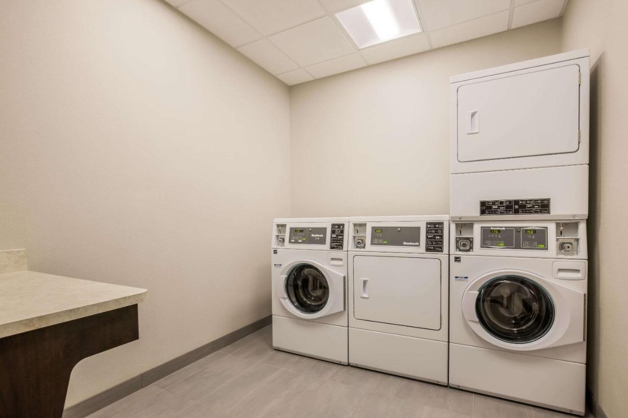 Mainstay Suites Gaylord Luaran gambar