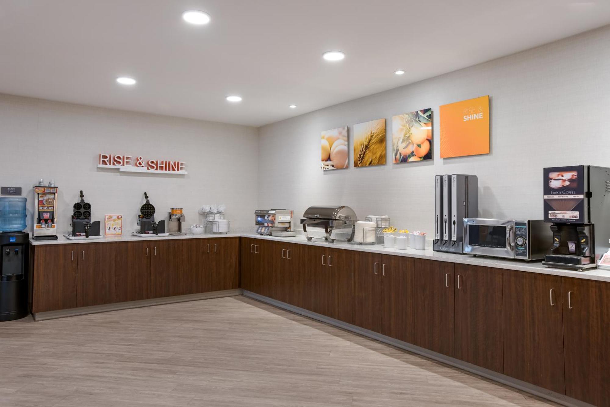 Mainstay Suites Gaylord Luaran gambar